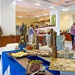 Sun Palace 4*