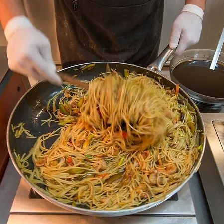 ホテル Sun Palace ファリラキ