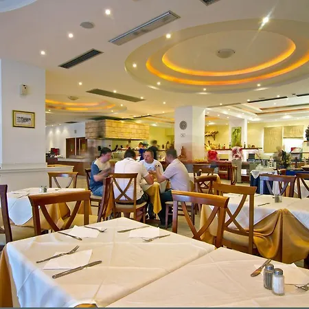 Sun Palace
